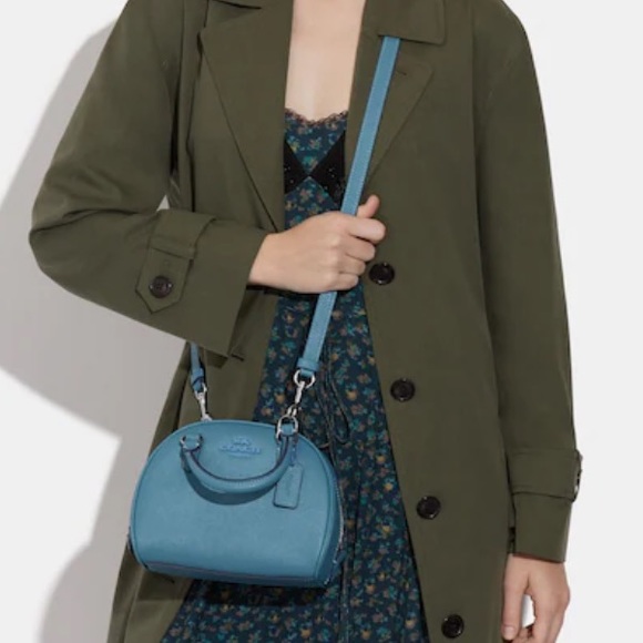 NWT COACH Sydney Satchel - Picture 12 of 14